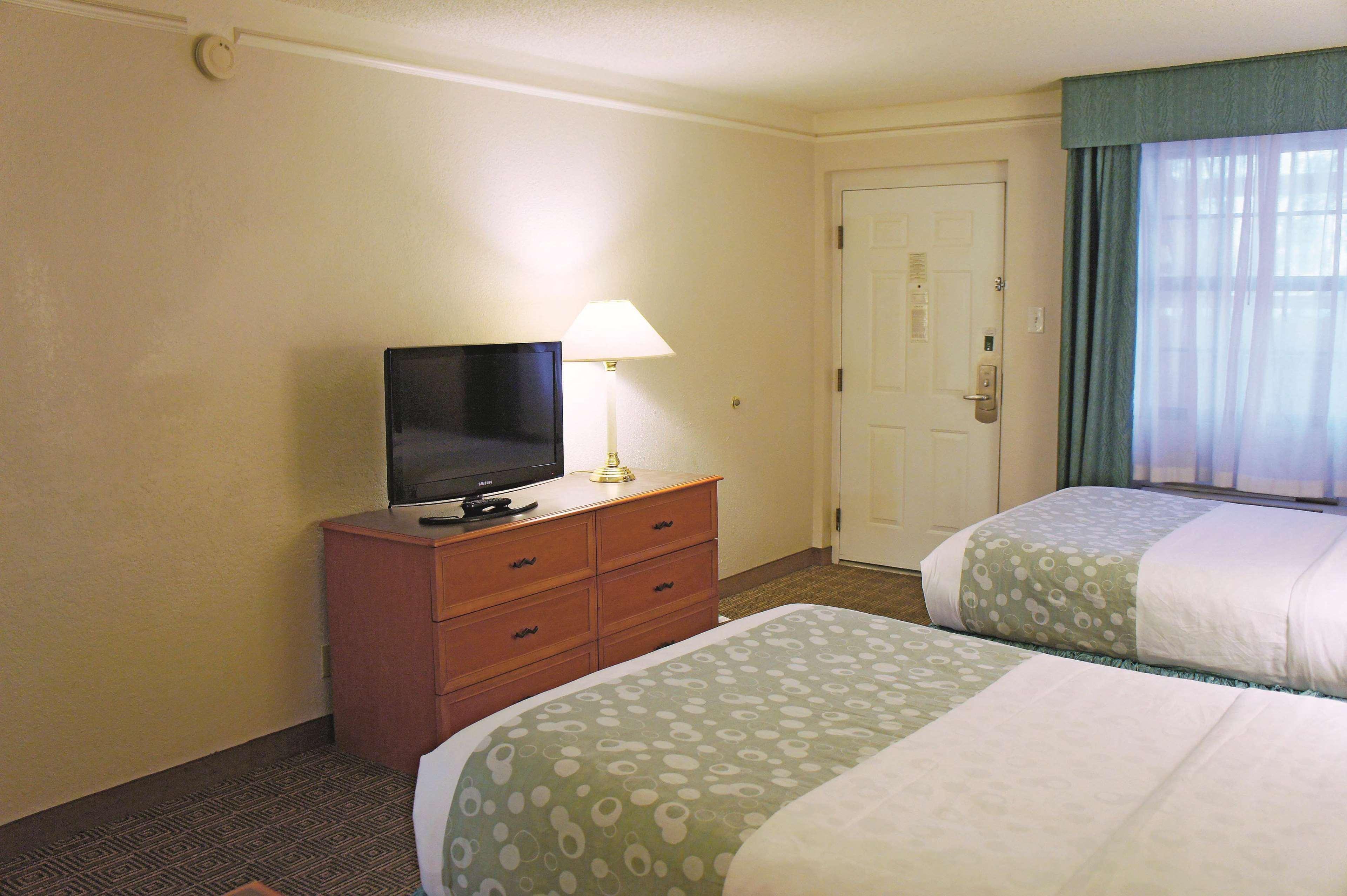 La Quinta Inn By Wyndham El Paso Cielo Vista Ngoại thất bức ảnh