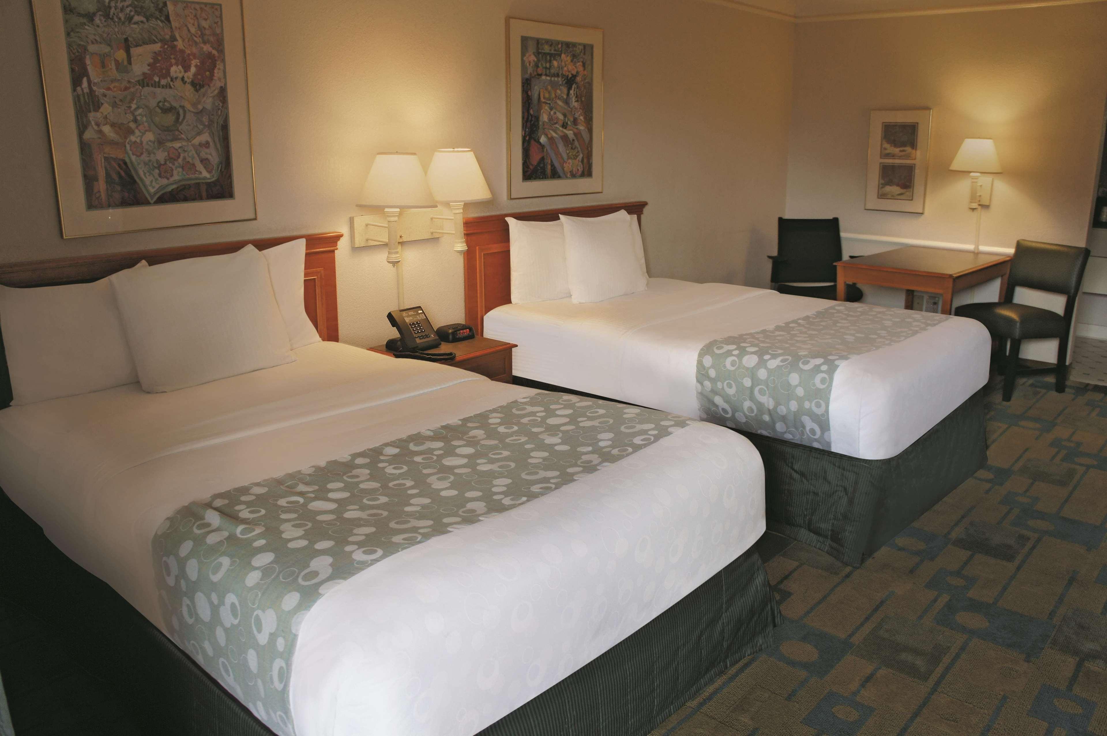 La Quinta Inn By Wyndham El Paso Cielo Vista Ngoại thất bức ảnh