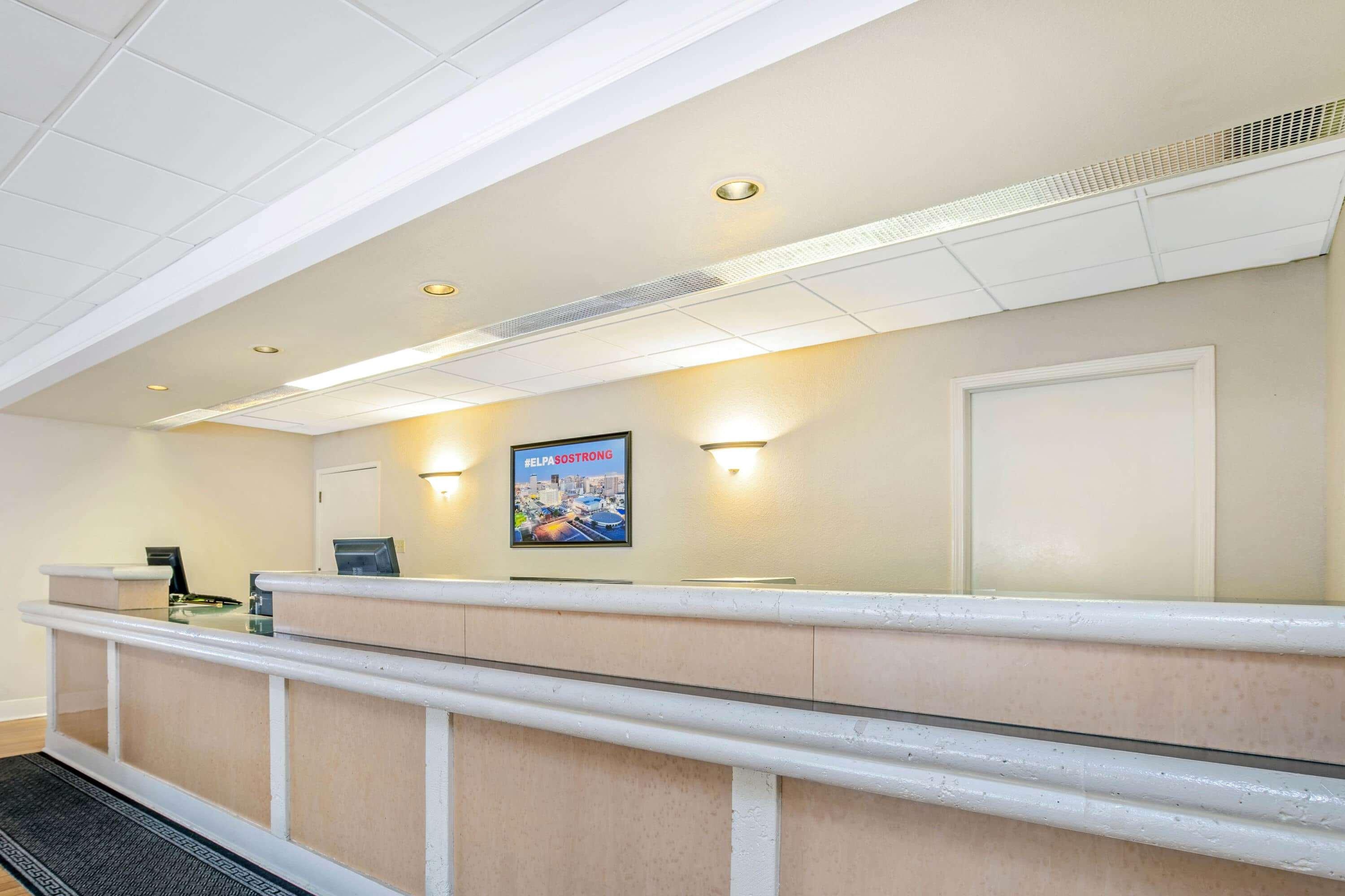 La Quinta Inn By Wyndham El Paso Cielo Vista Ngoại thất bức ảnh