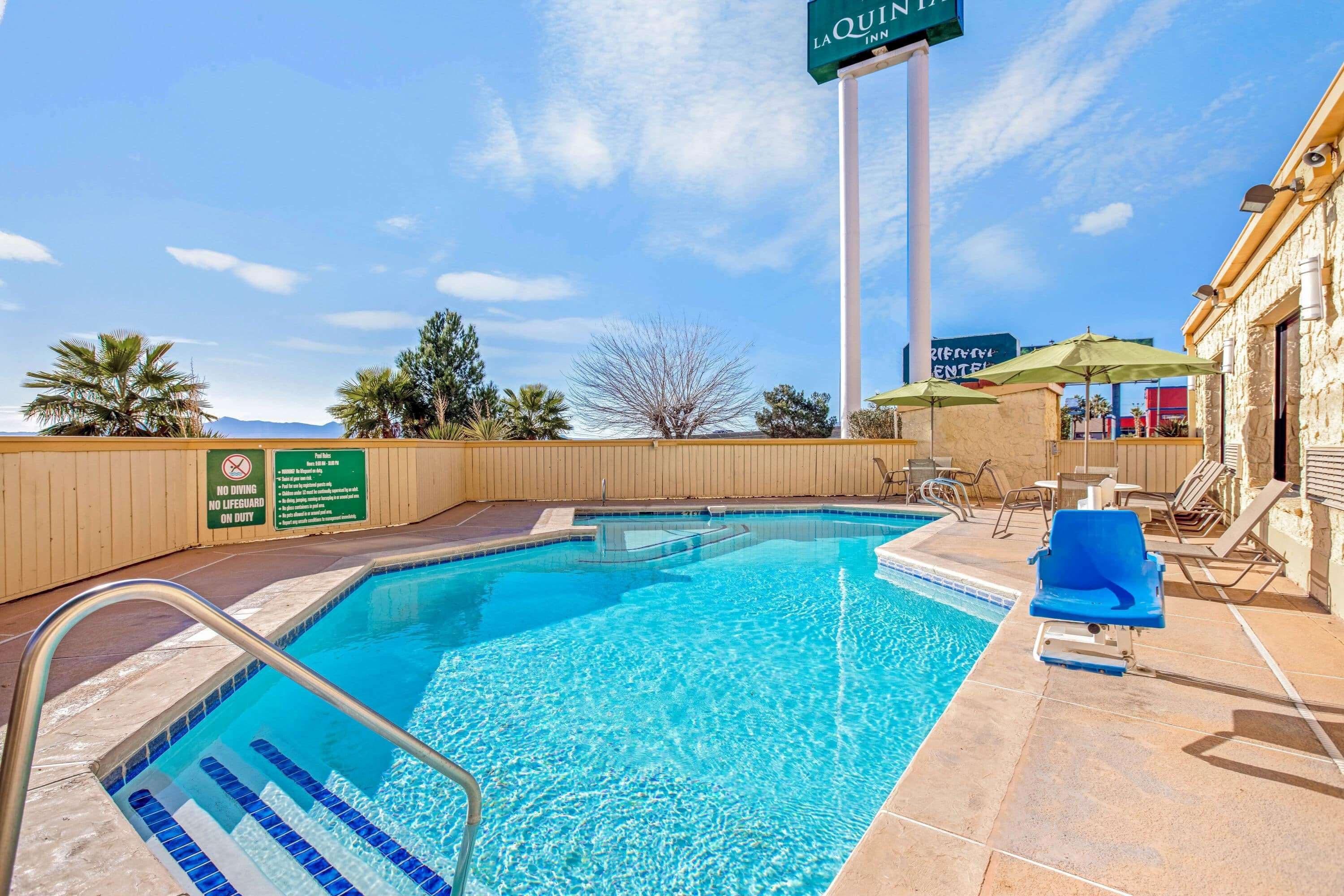 La Quinta Inn By Wyndham El Paso Cielo Vista Ngoại thất bức ảnh